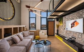 Skins Concept Boutique Apartment
